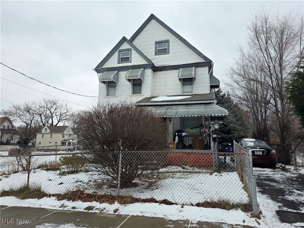 Photo of 1661 E 93rd Street, Cleveland, OH 44106 (MLS # 5178115)
