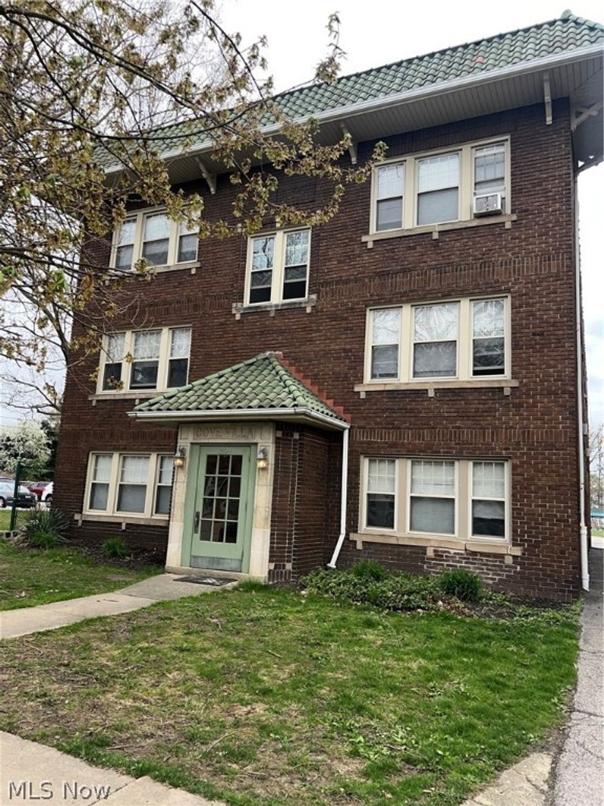 Welcome to Lakewood! What a wonderful opportunity to rent this updated 1 bedroom unit that features hardwood floors in the living room, dining room, hall way and spacious bedroom. The kitchen and bathroom features vinyl flooring. Come and take a look at this property with a garage space and literally a park in your back yard. Close to many amenities and Edgewater park and freeway accessible. Call today for a tour, these units will not last long!