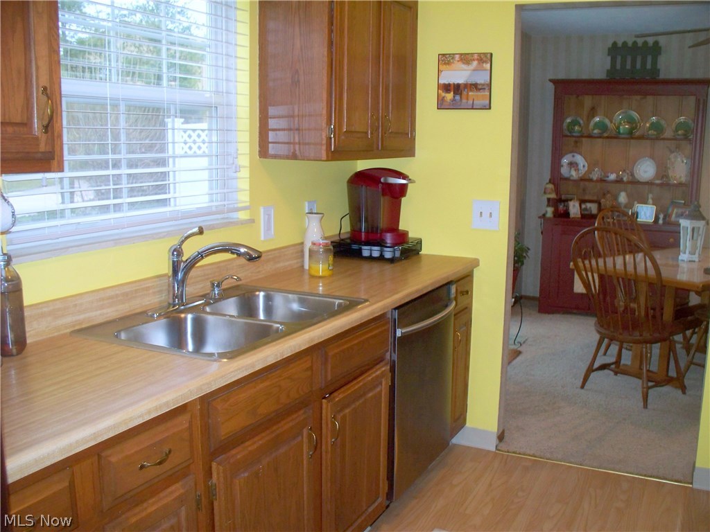 Country Scene Condo 04 Ph Vb - Residential