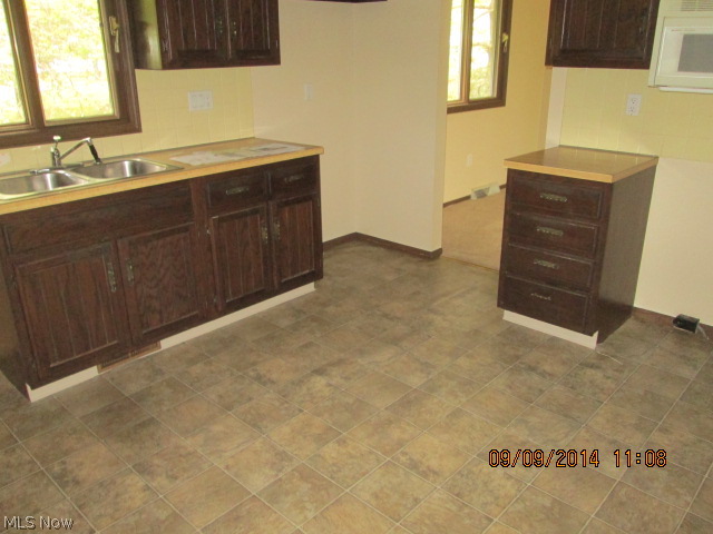 New Boston Knolls - Residential