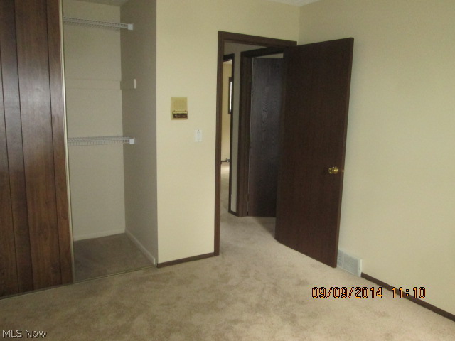 New Boston Knolls - Residential