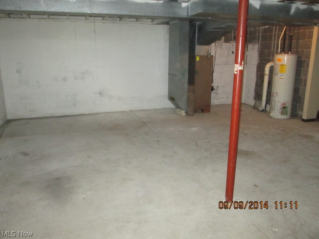 New Boston Knolls - Residential