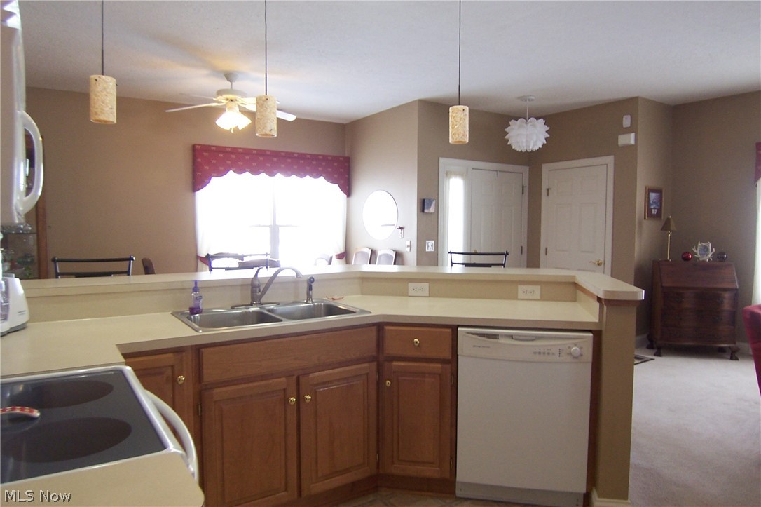 Whitewood Condos/Northpointe - Residential