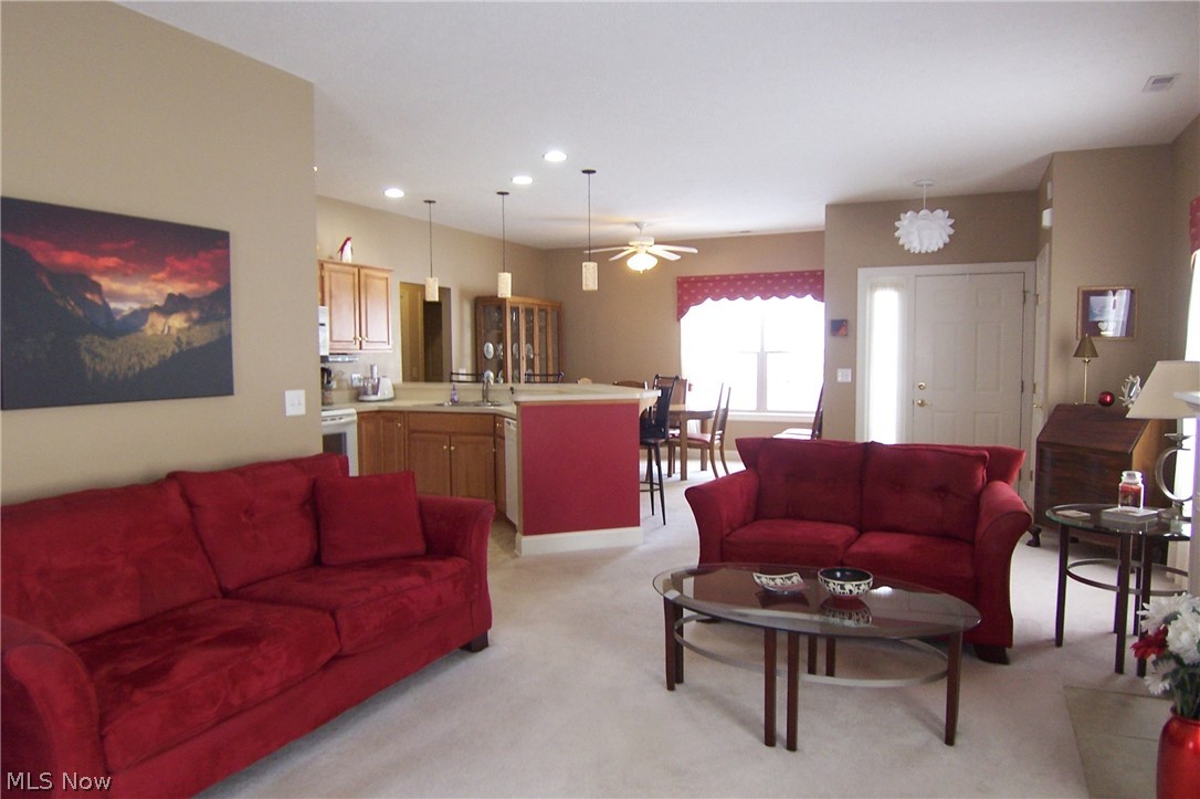 Whitewood Condos/Northpointe - Residential
