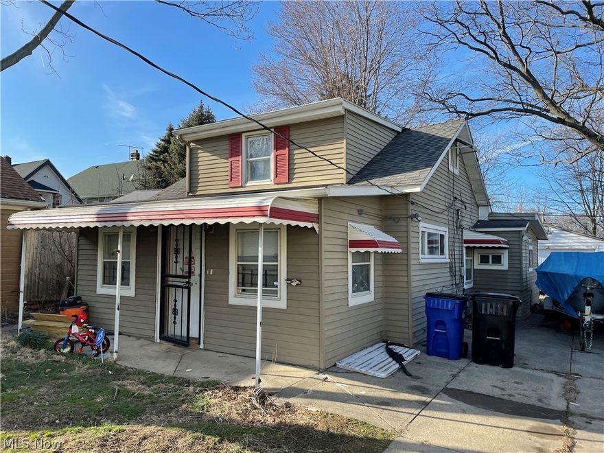 Investors Welcome.  Property has a tenant and will be selling with tenant in place. Property is Being Sold AS-IS.