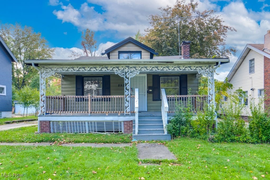 892 Montford Road, Cleveland, Ohio image 1