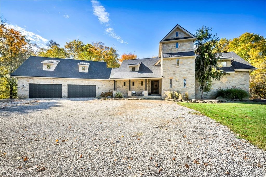 Photo of 7184 Neff Road, Valley City, OH 44280 (MLS # 5189694)