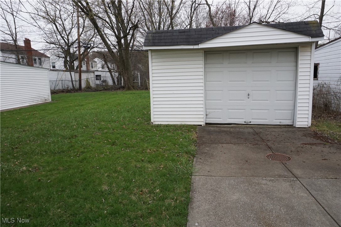 1466 Sulzer Avenue, Euclid, Ohio image 19