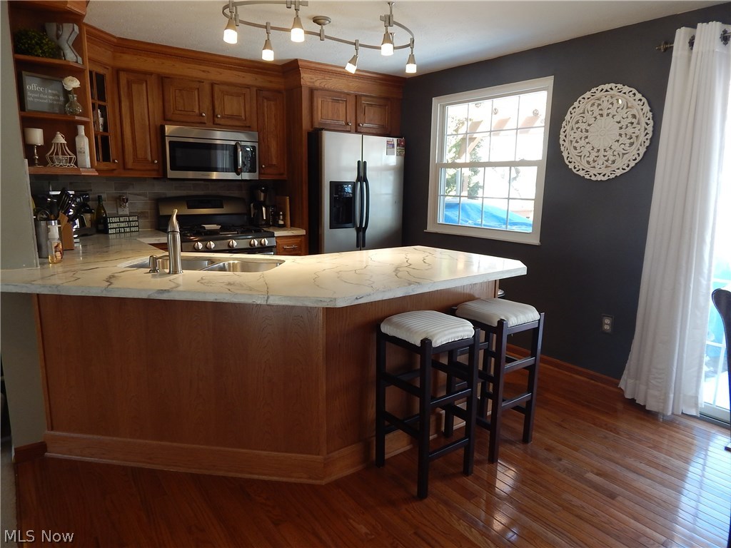 Oakhurst Manor - Residential