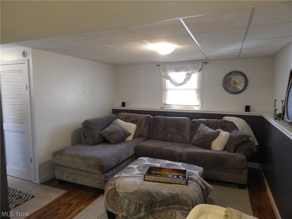 Oakhurst Manor - Residential