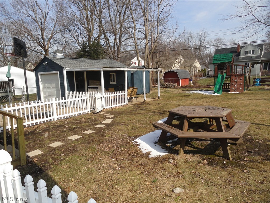 Cuyahoga River Estate - Residential