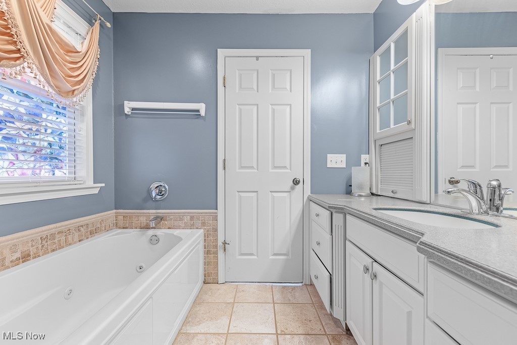 5215 Kapok Drive, Medina, Ohio image 41