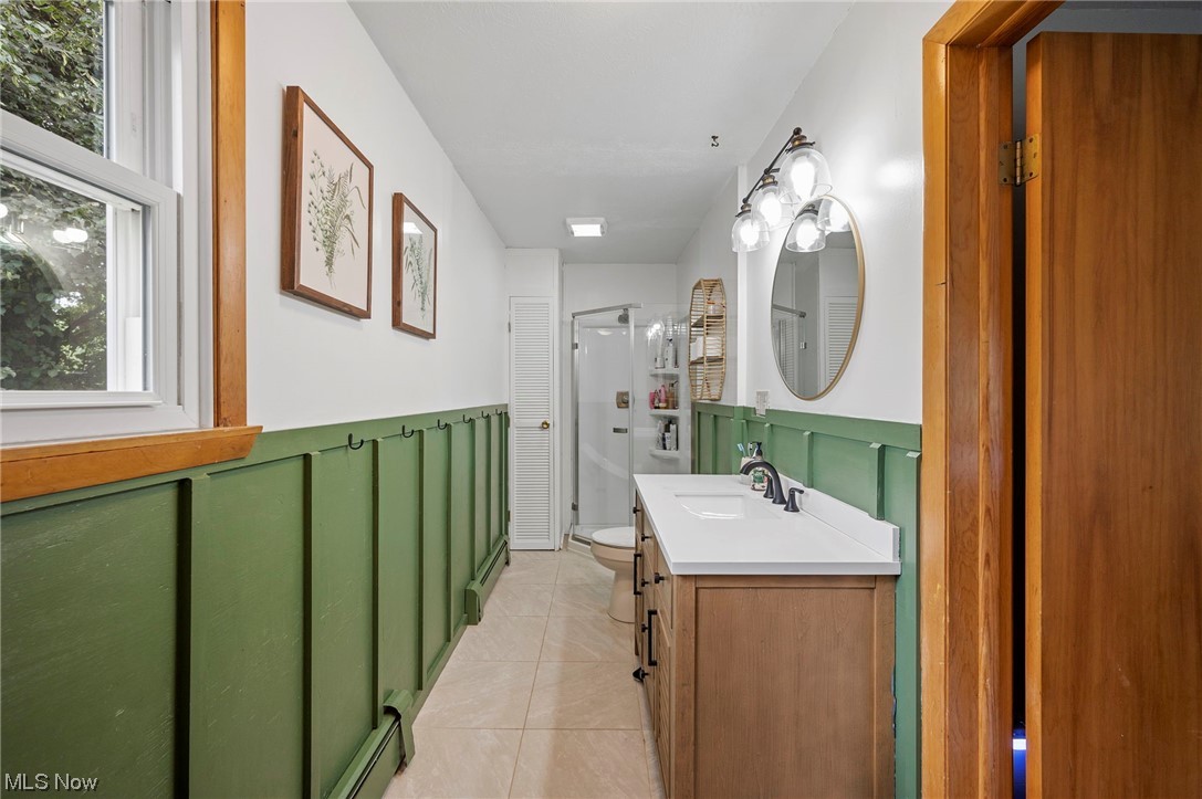 Connecticut Western Reserve - Residential