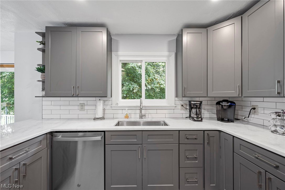 Connecticut Western Reserve - Residential