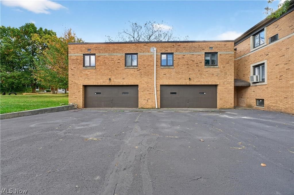2475 N Taylor Road
