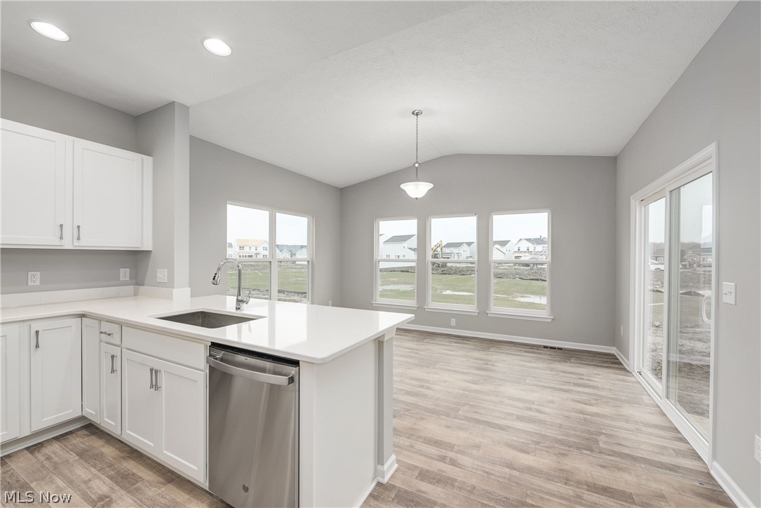 Meadow Lakes - Residential