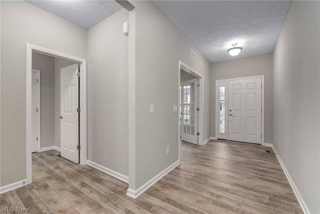 Meadow Lakes - Residential