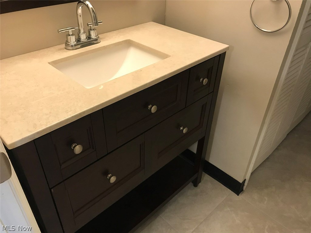 Maples/Aintree Condo - Residential