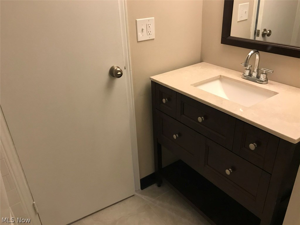 Maples/Aintree Condo - Residential