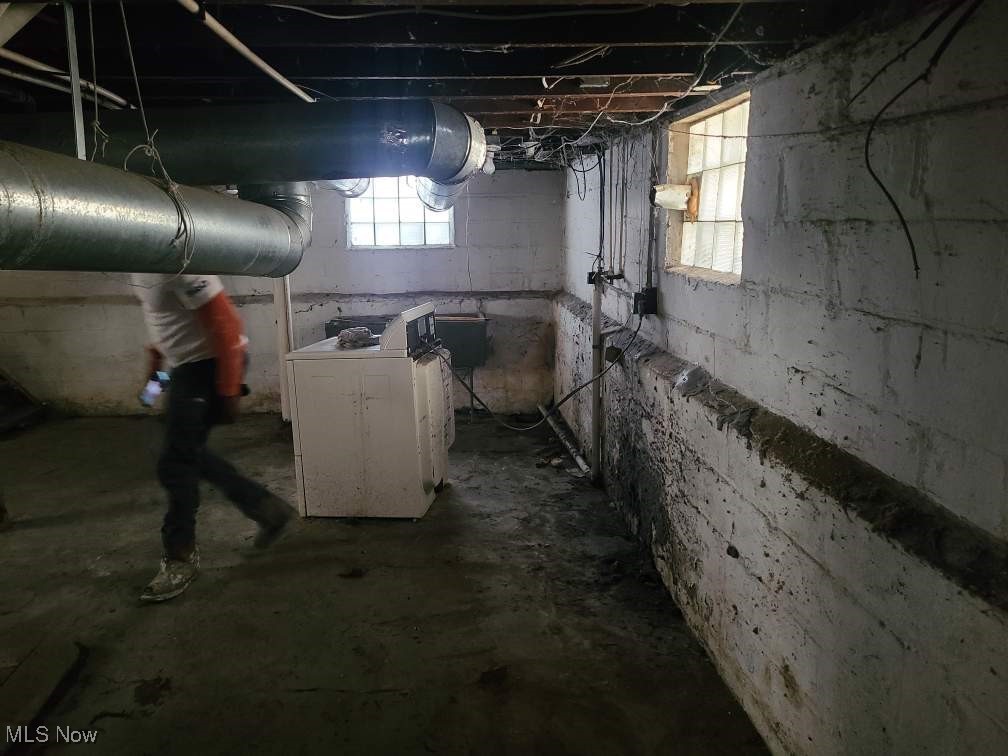 Southern Hower & Stone Raymonds - Residential Income