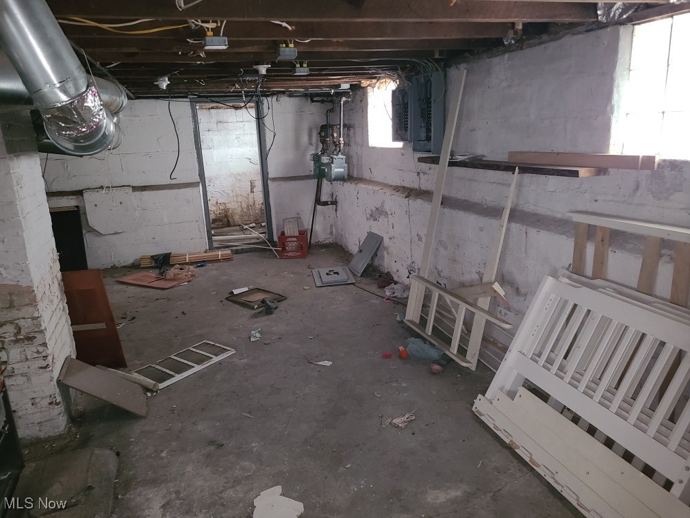 Southern Hower & Stone Raymonds - Residential Income