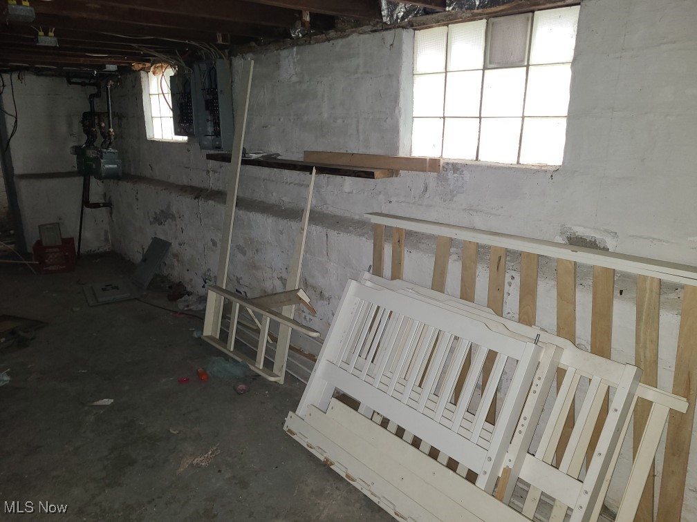 Southern Hower & Stone Raymonds - Residential Income