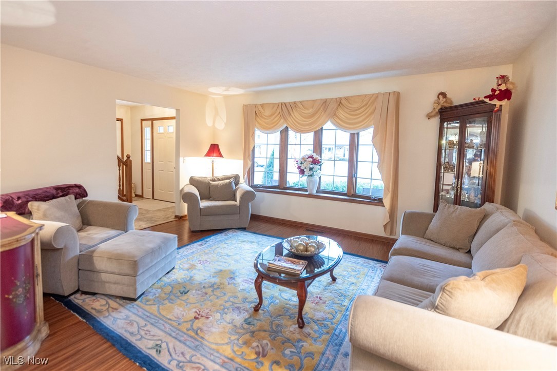 7515 Companys 02 - Residential