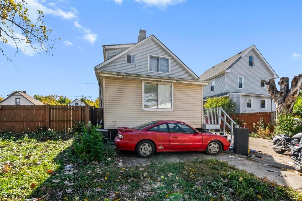 Cleveland, Ohio 44109, United States, 3 Bedrooms Bedrooms, ,2 BathroomsBathrooms,Residential,Active,228226