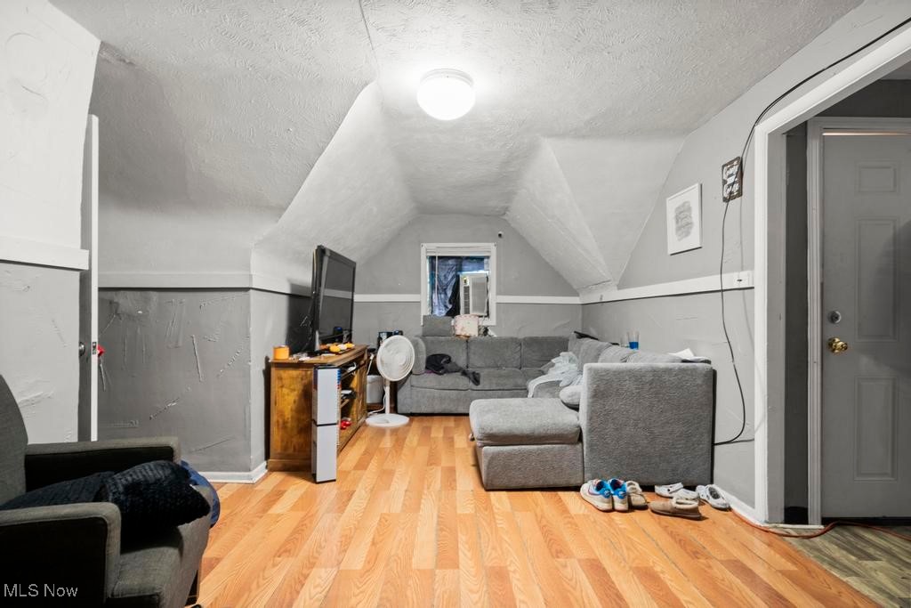 Cleveland, Ohio 44109, United States, 3 Bedrooms Bedrooms, ,2 BathroomsBathrooms,Residential,Active,228226