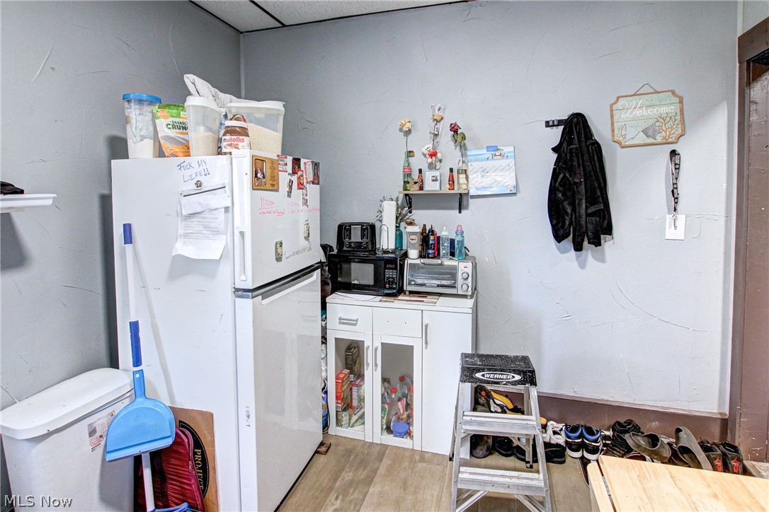 George H & Orlando J Fishs Su - Residential Income