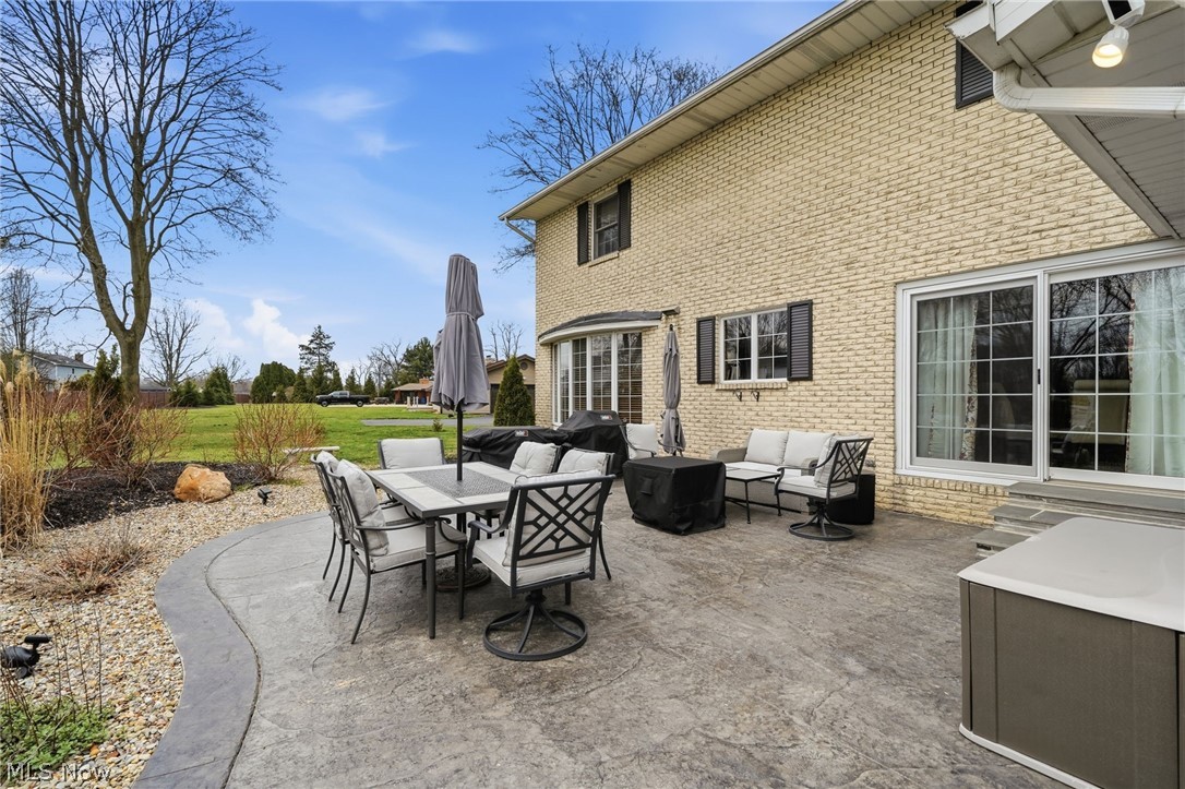 Village/Hartville - Residential