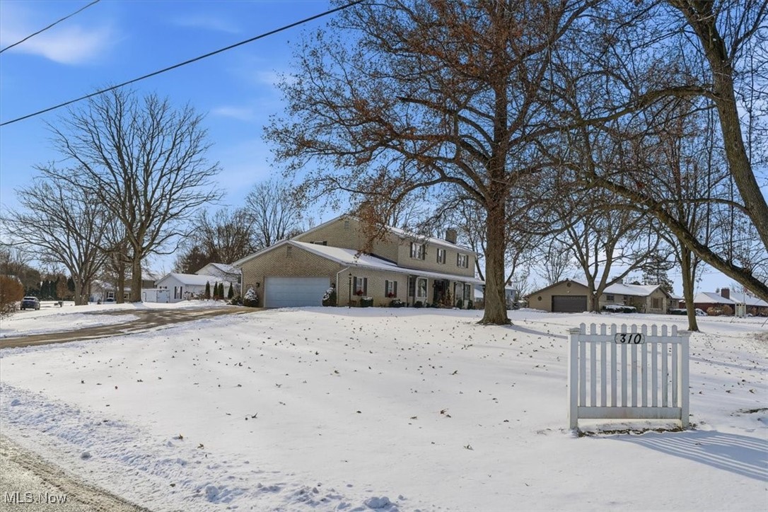 Village/Hartville - Residential