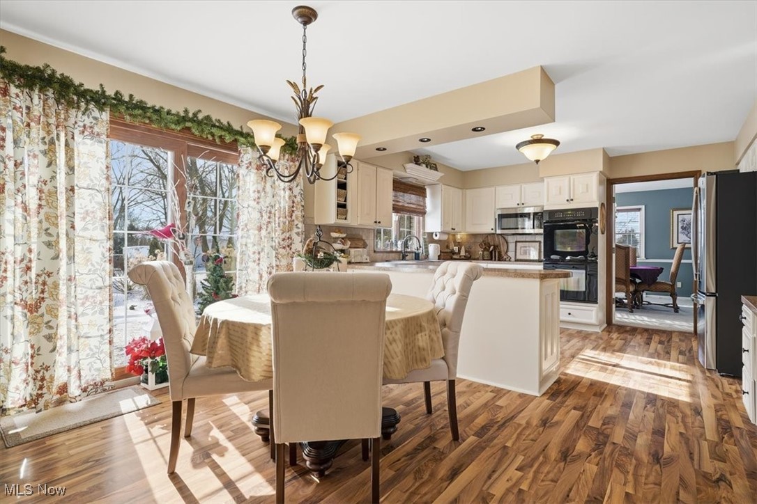 Village/Hartville - Residential