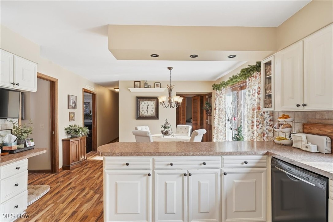 Village/Hartville - Residential