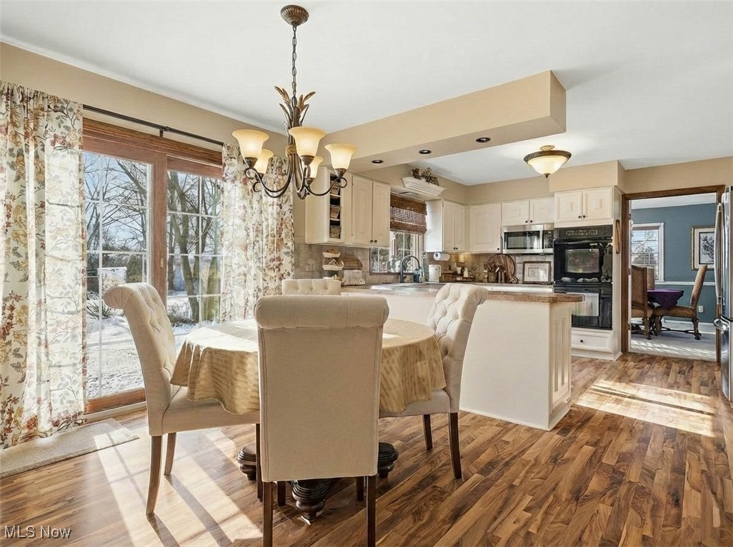 Village/Hartville - Residential