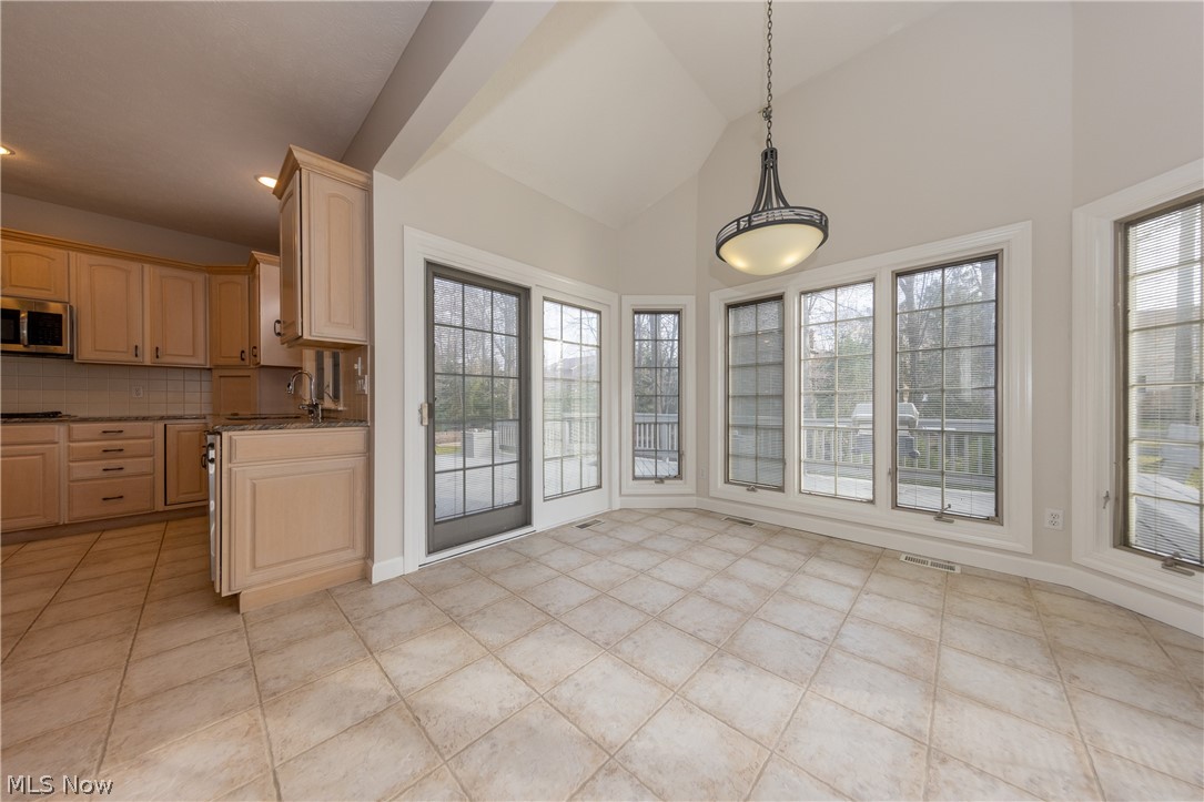 Aberdeen Golf Course Community - Residential