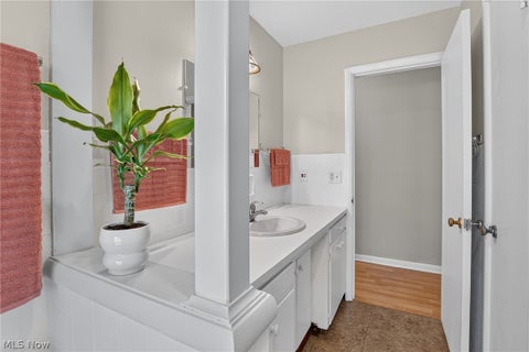 Tiny photo for 59 Shipherd Circle, Oberlin, OH 44074 (MLS # 5233424)