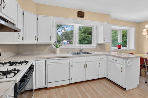 Tiny photo for 59 Shipherd Circle, Oberlin, OH 44074 (MLS # 5233424)