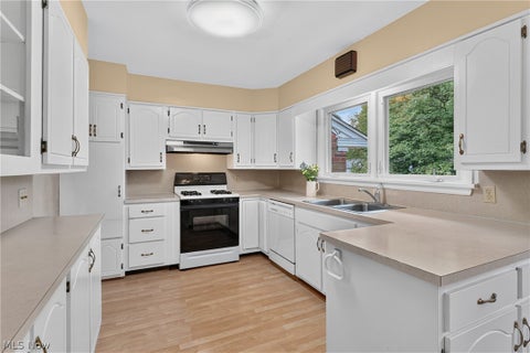 Tiny photo for 59 Shipherd Circle, Oberlin, OH 44074 (MLS # 5233424)