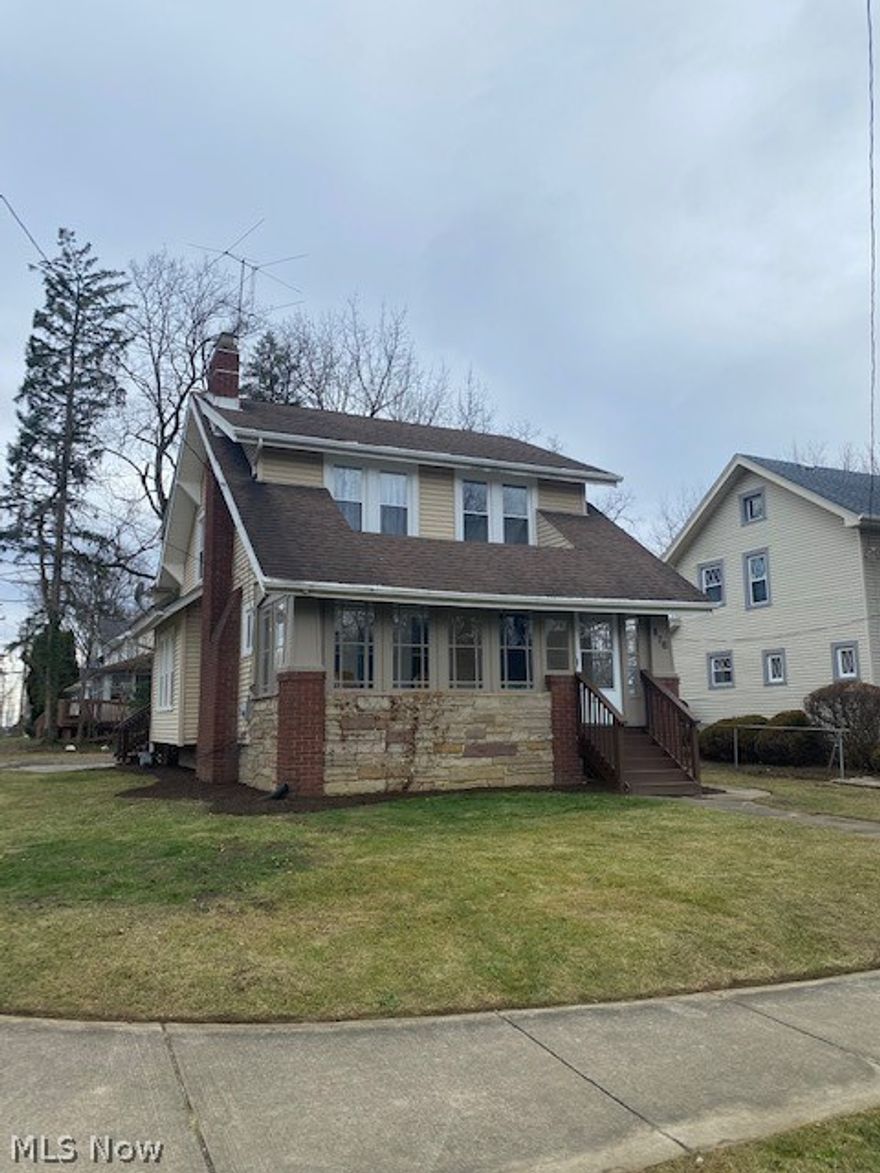 Welcome to 876 Mercer!! Beautiful colonial on a spacious corner lot situated near schools, parks, highways and shopping. This house has been completely remodeled and ready for its new homeowner.  Instant curb appeal is provided by the clean landscaping and the inviting enclosed front porch with seating and lots of natural light. First floor offers a beautiful white kitchen which leads to the dining room and cozy living room with fireplace.  Three bedrooms and full bath make up the second level.  The full bath also has a nice walk-out deck to enjoy your morning coffee or pick the lower level deck off the kitchen.  Enjoy the extra square footage in the basement and a 2 car detached garage.  America's Preferred Home Warranty, Appliances and ADT Security system included.  Don't wait, this one will not last long . . .  call your favorite agent today!