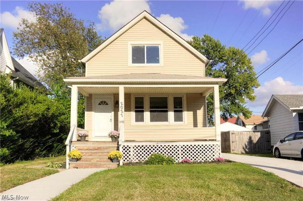 December 2017 FHA appraised property at $170,000 with NO repairs! Walk into equity! Renovated bungalow beauty with so much NEW!! 3 bedroom, 2 full bath home boasts new kitchen wither ceramic flooring and granite counters. All new flooring, fresh paint, new garage and concrete! Super-sized master suite with multiple closets and private bathroom! Did you see the barn doors?... gorgeous! Vinyl Sided with A/C, New hot water tank, and updated furnace. Tons of storage throughout! Quick highway access! Located in beautiful Lakewood! Private fenced backyard! First floor mud room! This home is larger than it looks and is perfect for entertaining. Don't wait! Call to schedule your private showing today.