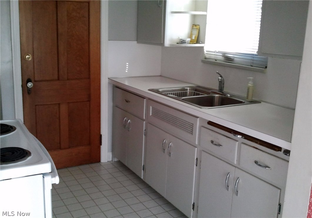 Seltzer-Round Company's Garfie - Residential