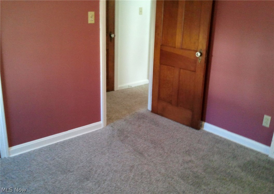 Seltzer-Round Company's Garfie - Residential