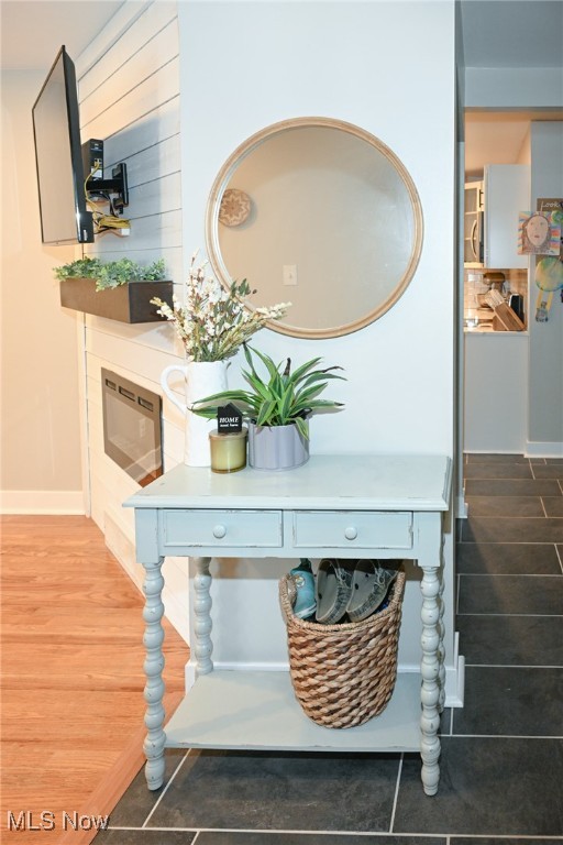 Munroe Falls, Ohio 44262, United States, 4 Bedrooms Bedrooms, ,3 BathroomsBathrooms,Residential,Pending,199120