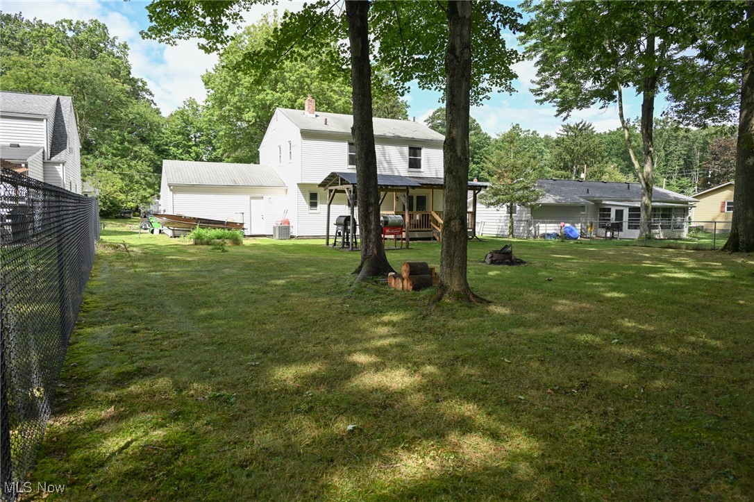 Munroe Falls, Ohio 44262, United States, 4 Bedrooms Bedrooms, ,3 BathroomsBathrooms,Residential,Pending,199120