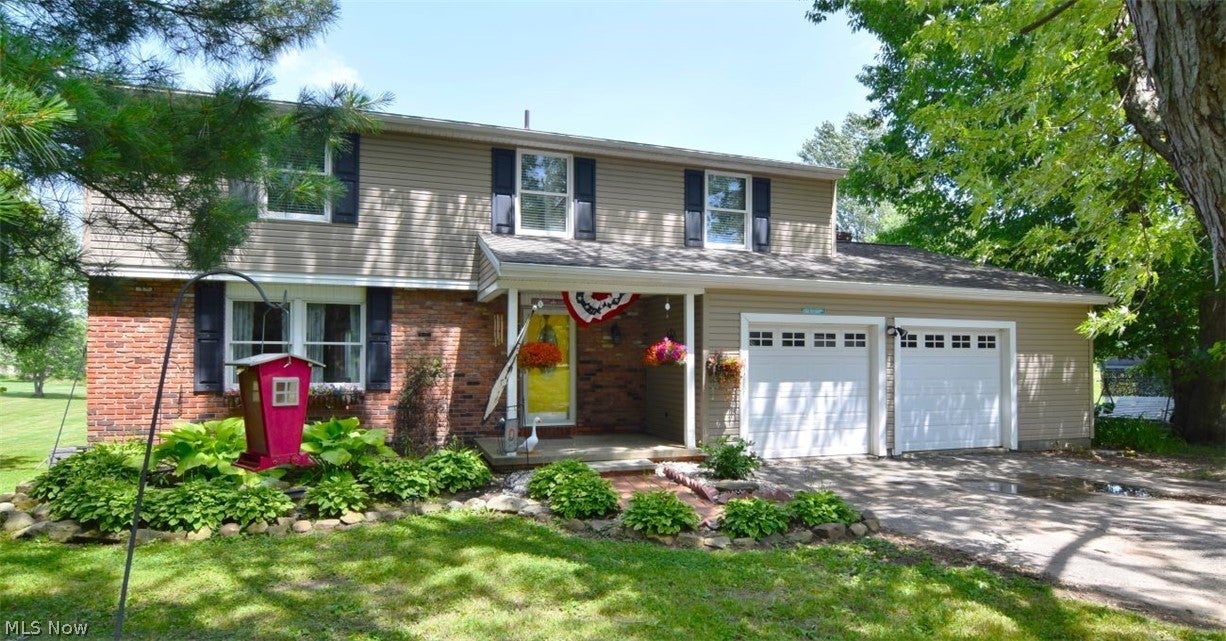 17615 Indian Hills Drive