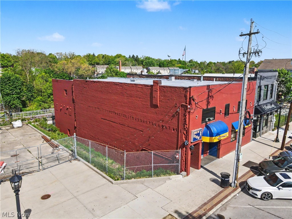 Franklin - Commercial Sale