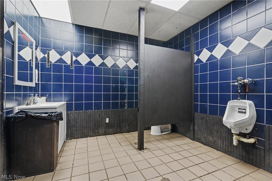 Franklin - Commercial Sale