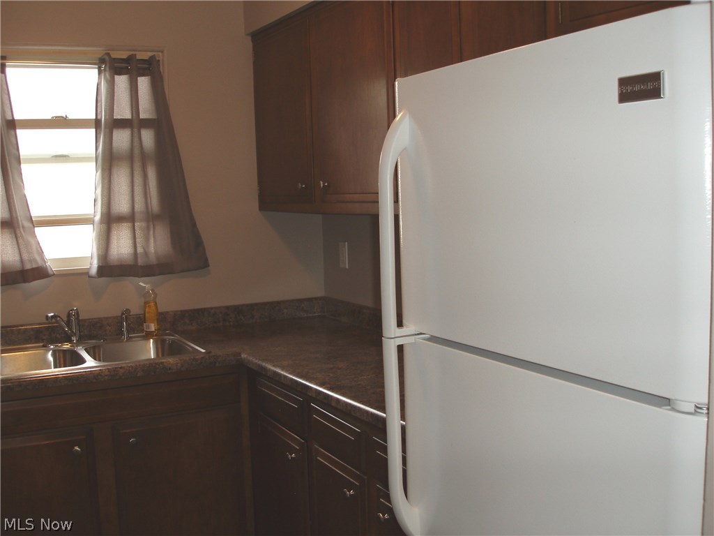 Country Club Apt Homes North Condo - Residential