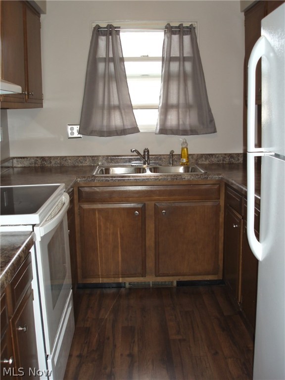 Country Club Apt Homes North Condo - Residential